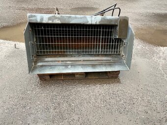 Sypač na sůl/ kamení - 2