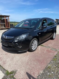 Opel Zafira - 2