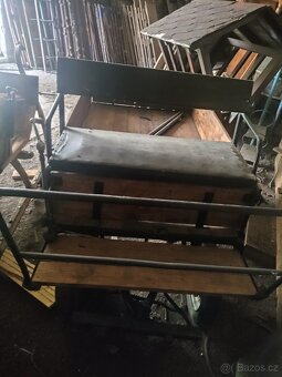 Dřevěný kočár pro koně - 2