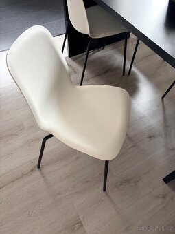 Jídelní set stůl a židle - 2