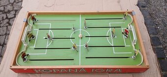 Retro hra kopaná - 2