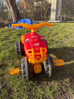 Dětská šlapací čtyřkolka - 2