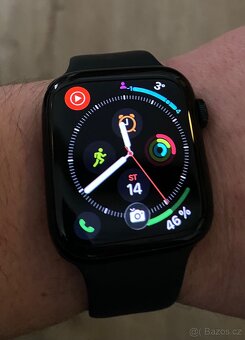 Apple Watch SE 44mm - 2