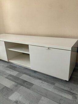 Televizní stolek - 2