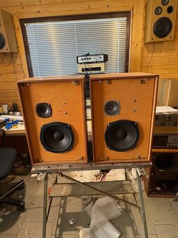 Repro Tesla ARS934 - 2