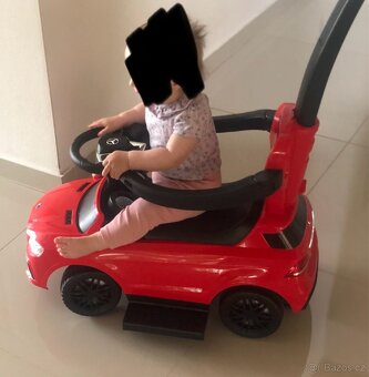 Vodicí autíčko /odrazedlo Mercedes - 2