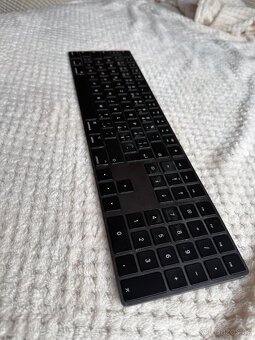 Apple Magic Keyboard s numerickou klávesnici cz - 2