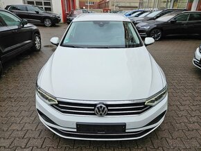 VW Passat B8 2.0TDI 140kW DSG 4x4 Matrix Kamera Keyless - 2