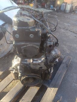 Prodám motor Zetor 4001 4011 - 2