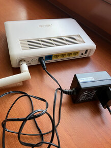Router Asus RT-N10U - 2