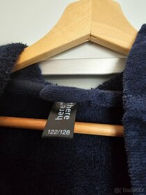 Prodám chlapecký froté župan zn. C&A vel. 122/128 - 2