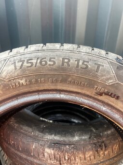 Letní pneu Barum 175/65 R15 - 2