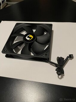 PC Ventilátor SilentiumPC Zephyr 120 – 120mm, 3-Pin, Černý - 2