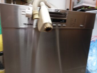 Myčka Miele G1222 SCI - 2