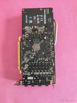 MSI Radeon RX 570 ARMOR 8GB - 2