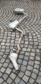 Výfukové potrubí včetně katalizátoru Audi A4 8W B9 - 2