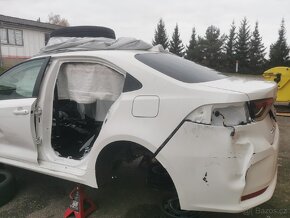 Toyota Corolla sedan E21 2019- - 2