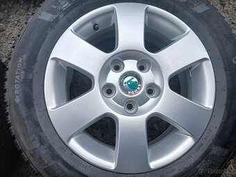 Prodám sadu Orig ALU kol Škoda 195/65R15 zimní - 2
