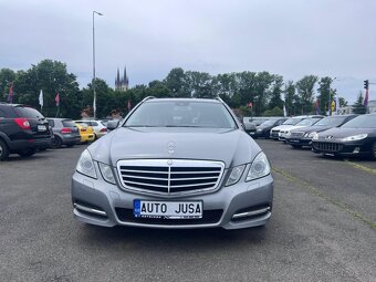 Mercedes Benz E - 2