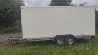 Skříňový Termo vlek 3000kg - 2