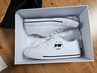 Karl Lagerfeld vel.35 nové včetně krabice - 2