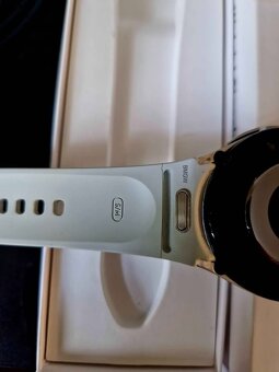 Samsung galaxy watch 6 classic 43mm stříbrné + rok záruka - 2