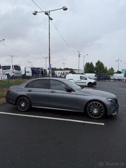 Mercedes E220d AMG – výbava, v záruce, 97tis.km - 2