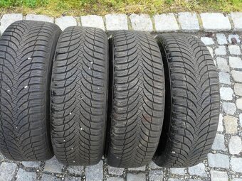 ZIMNÍ PNEU + DISKY 195/65R15 FORD 15" - 2