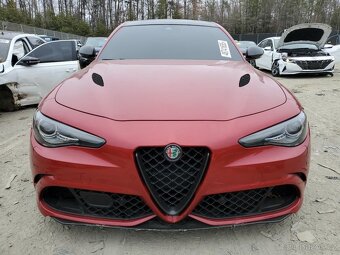 2019 Alfa Romeo Giulia Quadrifoglio 2.9 RWD - 2