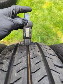 Letní pneu 215/65/16 C - 2