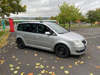Volkswagen Touran 2.0 TDI - 2