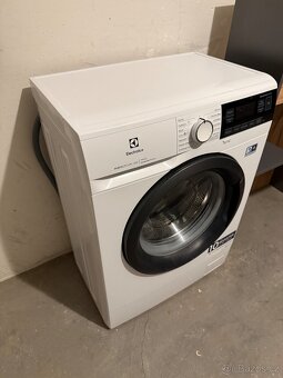 Pračka Electrolux Perfectcare 600 - 2