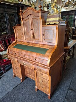 Starožitný kořenicový psací stůl - 2