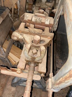 Pila na stabilní motor - 2