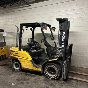 Vysokozdvižný vozík Hyundai 33D-9, 2016, 6500lbs, dieselový, - 2
