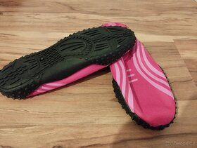 Dívčí boty do vody NOVÉ - 2