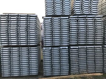 Modulové lešení typ Altrad Baumann 200 m2 - 2