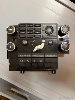 Středový panel Volvo XC70 - 2