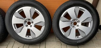 Org. AUDI S-line 8jxR19 ET 34 255 55 R19 Skoda Mercedes  VW - 2