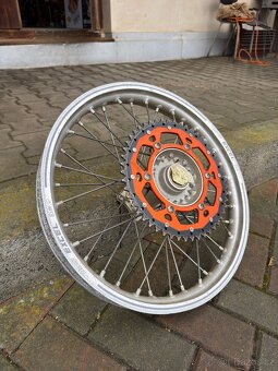 Zadní kolo 19" - 2