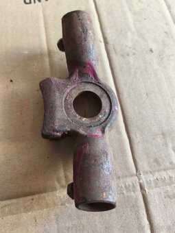 Jawa Pérák držák řídítek 250,350 - 2