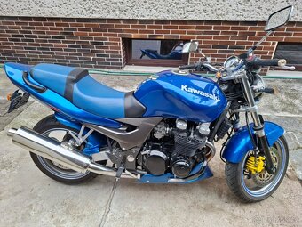 Kawasaki ZR-7 - 2