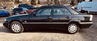 Mercedes-Benz C180 W202 - 2