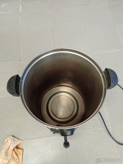 Varný izolovaný termos WBD-30 - 2