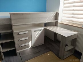 Dětská postel s úložným prostorem a psacím stolem - 2