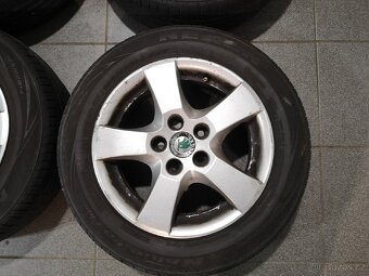 Škoda Fabia, Roomster alu 14 + letní 185/60/14. - 2