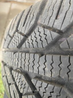 zimní pneu sada Semperit + disky + poklice 195 / 65 / r 14 - 2