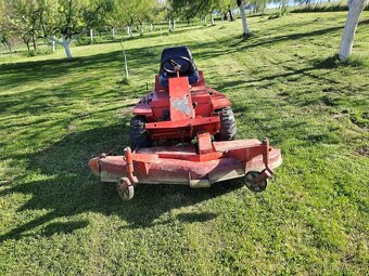 Zahradní traktor, rider - 2