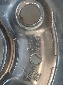 16 plechové disky 5x 112 6,5Jx16 ET41 - Superb, Passat - 2