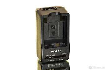 Nabíječka SONY BC-TRW pro baterie NP-FW50 - 2